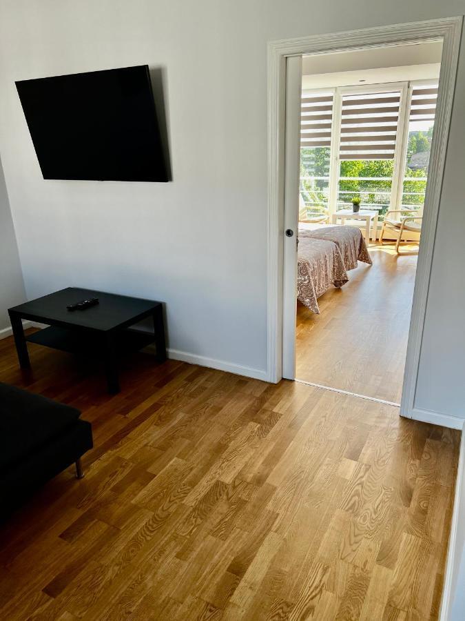 Vilniaus 96 Apartments Ukmerge Exterior photo